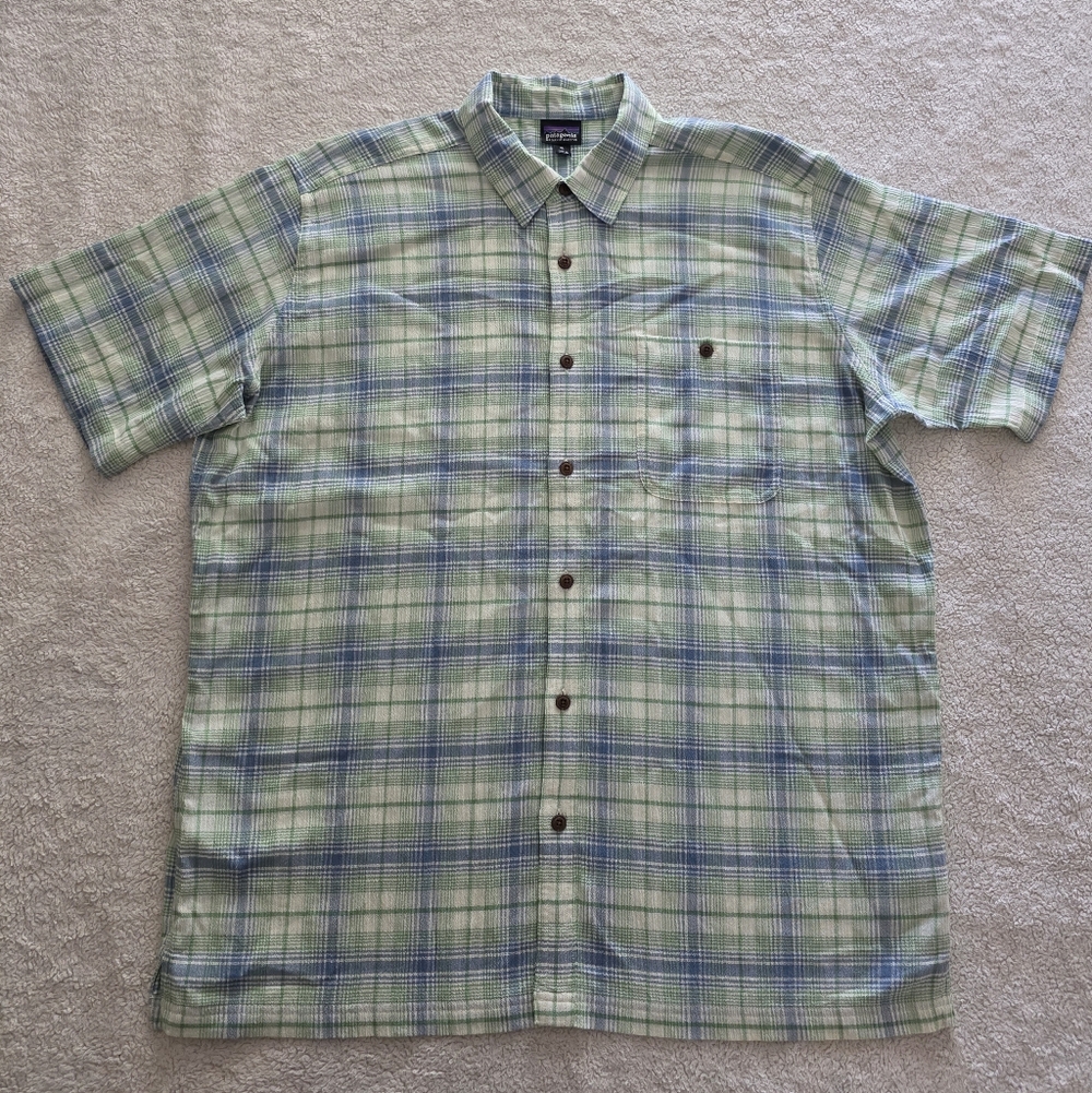 Patagonia Lightweight A/C Short Sleeve Shirt, Men's Size XL, EUC - Thistle Green